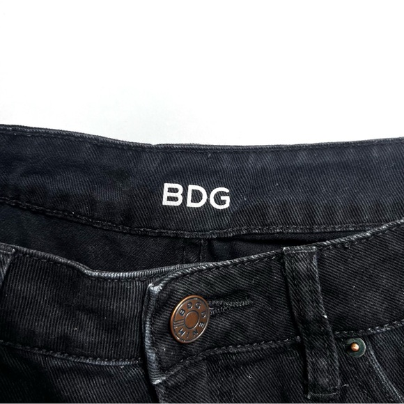 BDG Black Floral Embroidered Jean Shorts - Picture 2 of 12